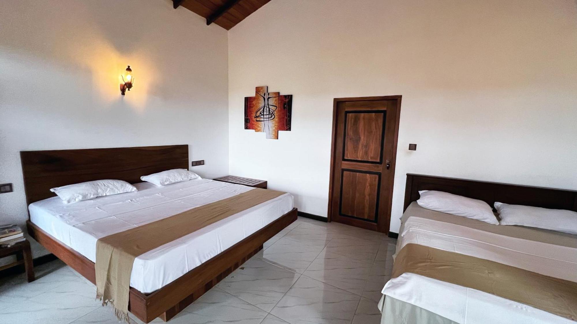 The Lookout Lodge Tangalle Exteriör bild